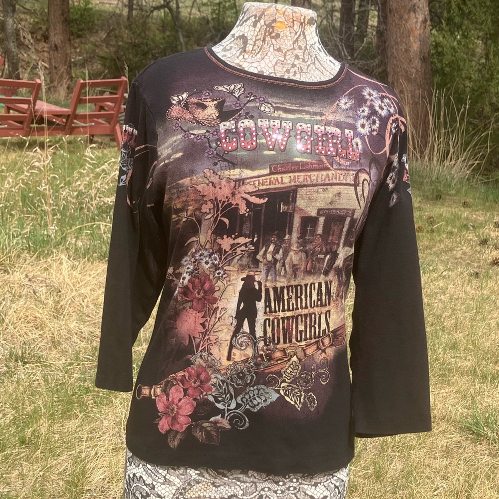 Western Cowgirl Shirt. Size XL